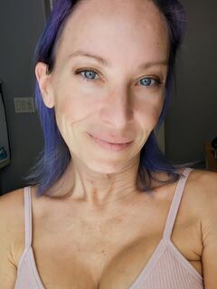 Milf Stella