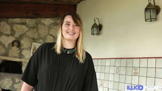 Amateur Beauty Davina loves anal