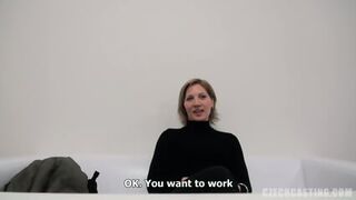 Blonde MILF Viktorie fucked in her anal casting session