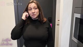A man shared a bed with his sexy step mom who had no husband